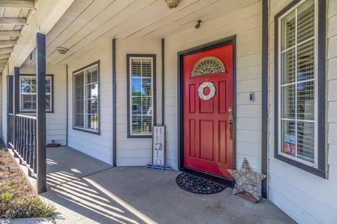 640 E Babcock Ave, Visalia, CA 93292 photo 5