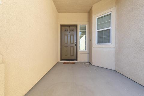 1601 Big Sur Dr, Lemoore, CA 93245 photo 5