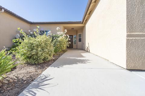 1601 Big Sur Dr, Lemoore, CA 93245 photo 4