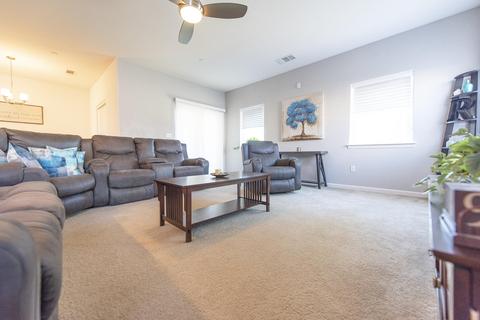 1601 Big Sur Dr, Lemoore, CA 93245 photo 17