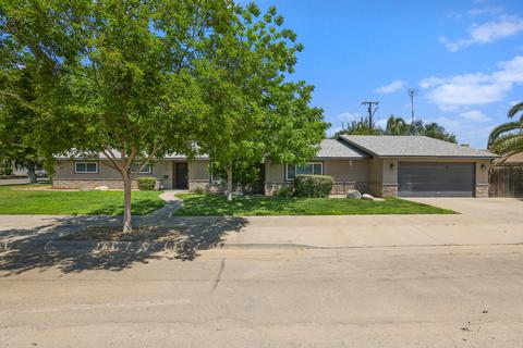 1015 E Palm Dr, Exeter, CA 93221 photo 1