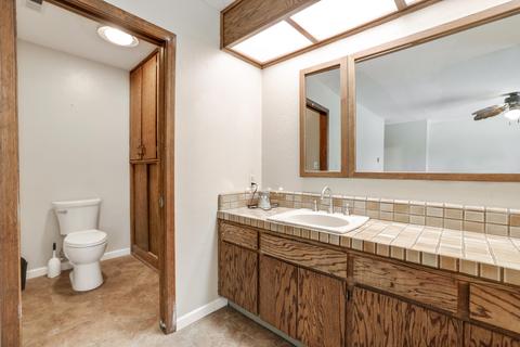 1015 E Palm Dr, Exeter, CA 93221 photo 37