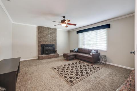 1015 E Palm Dr, Exeter, CA 93221 photo 5