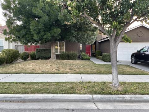 690 Harbor Dr, Madera, CA 93637 photo 1