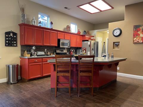 690 Harbor Dr, Madera, CA 93637 photo 5