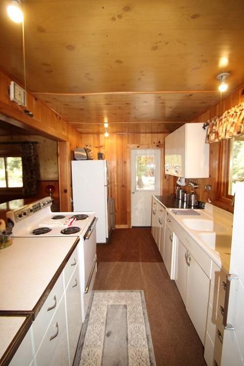 621 Loop Dr, Springville, CA 93265 photo 4