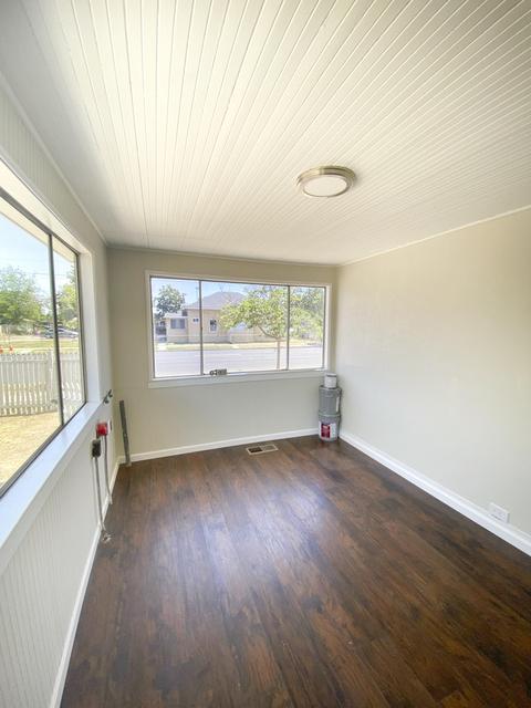 130 E 11th St, Hanford, CA 93230 photo 19