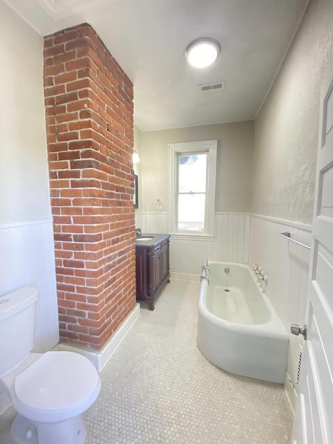130 E 11th St, Hanford, CA 93230 photo 36