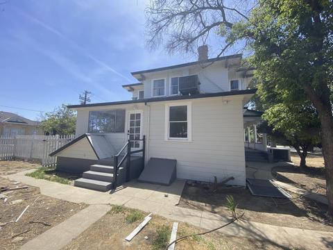 130 E 11th St, Hanford, CA 93230 photo 37