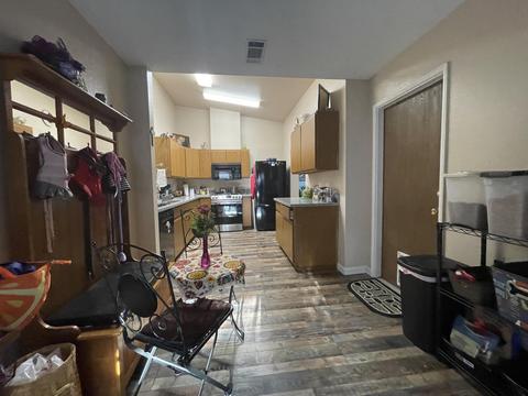 6020 W Iris Ct, Visalia, CA 93277 photo 14