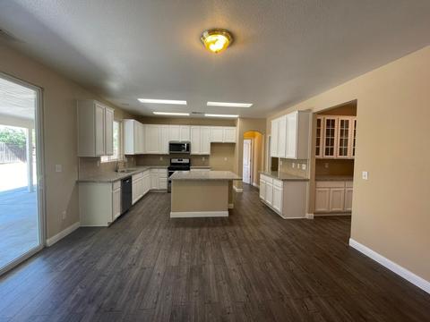 3902 E Vassar Ct, Visalia, CA 93292 photo 20