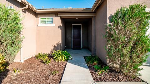 1158 Par Ave, Lemoore, CA 93245 photo 4