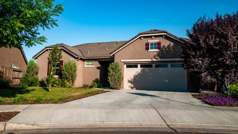 1158 Par Ave, Lemoore, CA 93245 photo 1