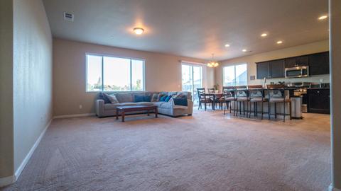 1158 Par Ave, Lemoore, CA 93245 photo 7
