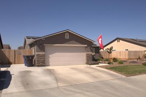 2244 Eldridge Ave, Tulare, CA 93274 photo 2