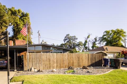 1033 E Cross Ave, Tulare, CA 93274 photo 23