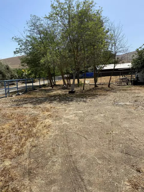 602 S Spruce Rd, Exeter, CA 93221 photo 6