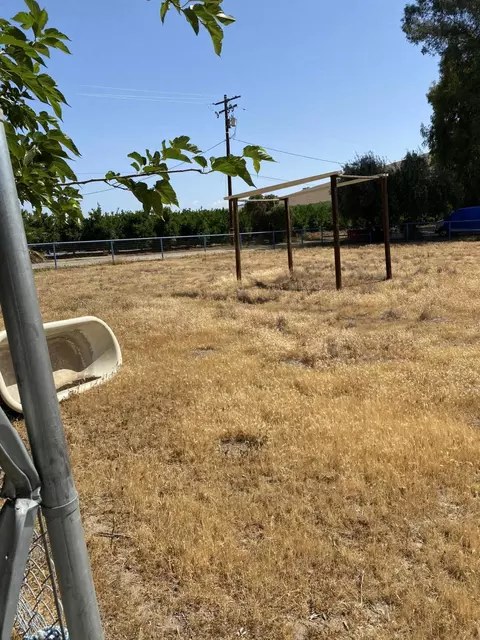 602 S Spruce Rd, Exeter, CA 93221 photo 7