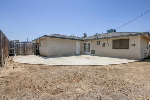 2060 E Bardsley Ave, Tulare, CA 93274 photo 25