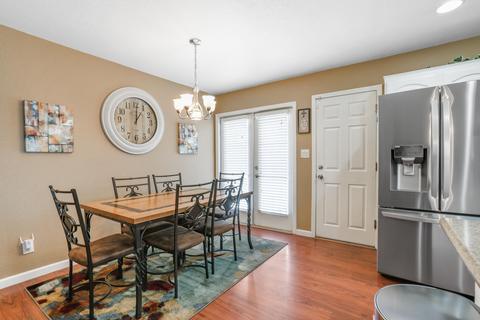 2060 E Bardsley Ave, Tulare, CA 93274 photo 11