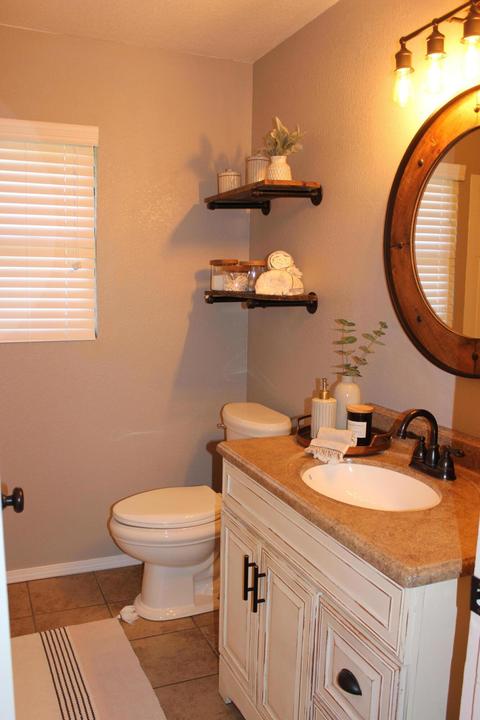 944 E Academy Ave, Tulare, CA 93274 photo 15