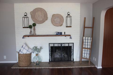 944 E Academy Ave, Tulare, CA 93274 photo 6
