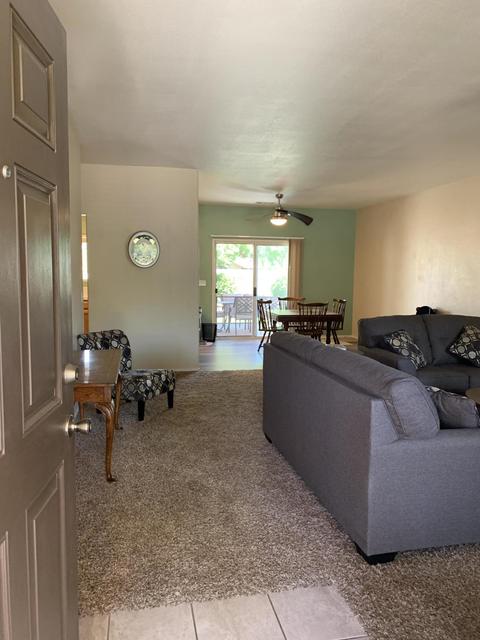 1269 Vine St, Exeter, CA 93221 photo 3