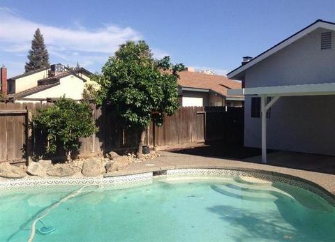 1408 E Ferguson Ct, Visalia, CA 93292 photo 12