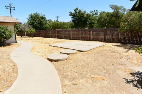 1585 E Boyer Dr, Tulare, CA 93274 photo 22