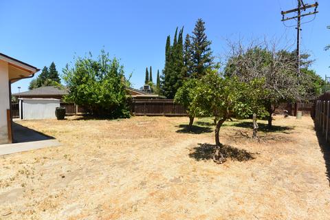 1585 E Boyer Dr, Tulare, CA 93274 photo 24