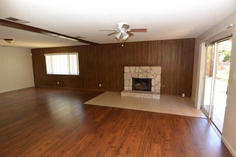 1585 E Boyer Dr, Tulare, CA 93274 photo 8