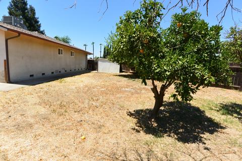 1585 E Boyer Dr, Tulare, CA 93274 photo 27