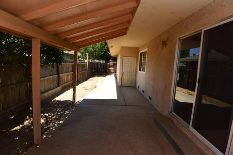 1585 E Boyer Dr, Tulare, CA 93274 photo 21