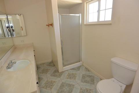 1585 E Boyer Dr, Tulare, CA 93274 photo 17