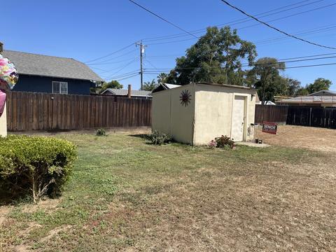 1414 Gibson Ave, Clovis, CA 93611 photo 9