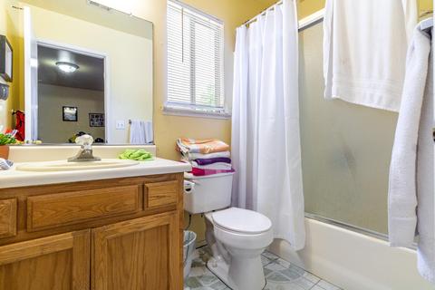 375 Morningside Dr, Dinuba, CA 93618 photo 23