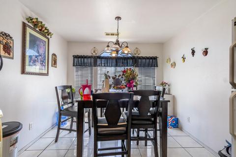 375 Morningside Dr, Dinuba, CA 93618 photo 13