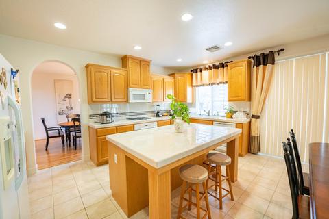 302 Johnson Ct, Tulare, CA 93274 photo 33