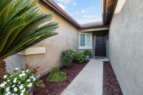 2514 E Victor Ave, Visalia, CA 93292 photo 3