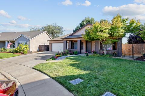 1402 Joy Ct, Exeter, CA 93221 photo 4