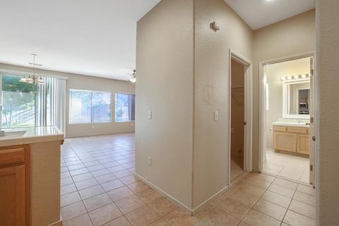 1402 Joy Ct, Exeter, CA 93221 photo 7