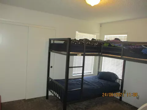 640 S 19th Ave #B-C, Lemoore, CA 93245 photo 14