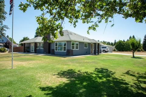 147 S Cornucopia Rd, Exeter, CA 93221 photo 2