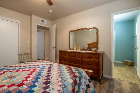1498 E Frances Ave, Tulare, CA 93274 photo 17