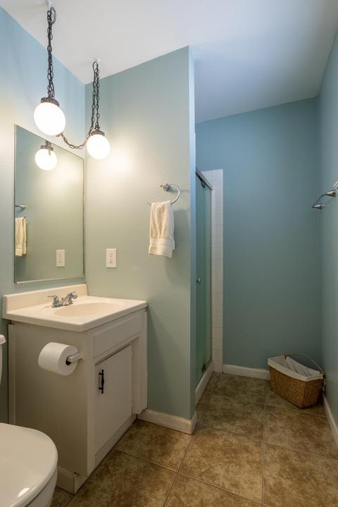 1498 E Frances Ave, Tulare, CA 93274 photo 18