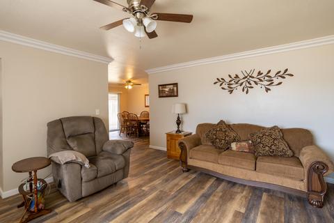 1498 E Frances Ave, Tulare, CA 93274 photo 3