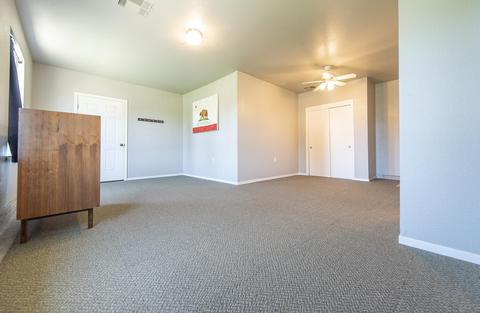 2400 E Hillcrest Ct, Visalia, CA 93292 photo 50