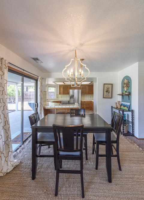 2400 E Hillcrest Ct, Visalia, CA 93292 photo 22