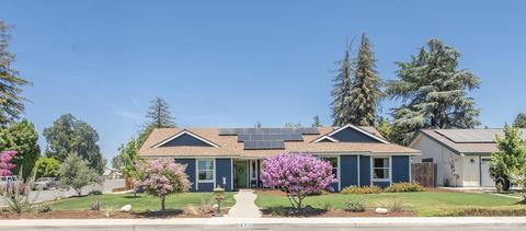 2400 E Hillcrest Ct, Visalia, CA 93292 photo 3