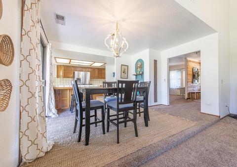 2400 E Hillcrest Ct, Visalia, CA 93292 photo 21